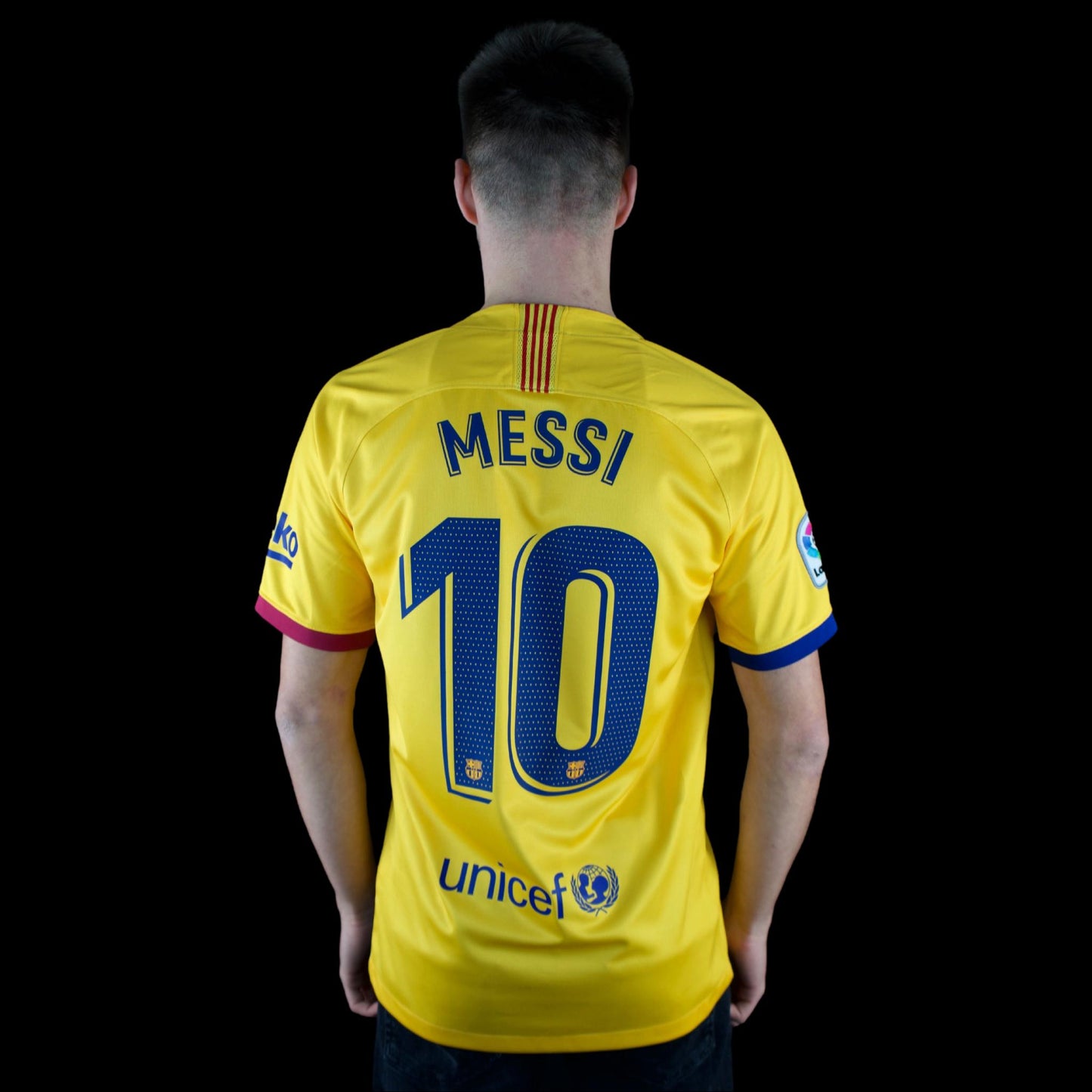 FC Barcelona - 2019-20 - Away - M - Nike - Messi #10