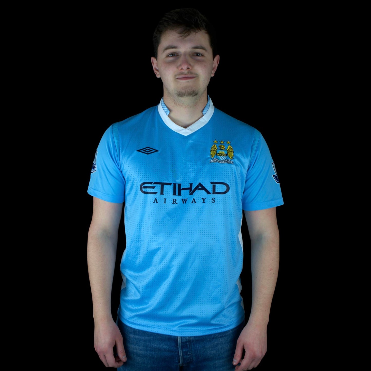 Manchester City - 2011-12 - Heim - L - Umbro - Kun Agüero #16