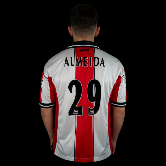 Southampton FC - 1999-2001 - Domicile - L - Vêtements de sport - Almeida #29