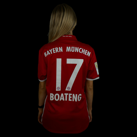 FC Bayern Munich - 2016-17 - Domicile - S - adidas - Boateng #17