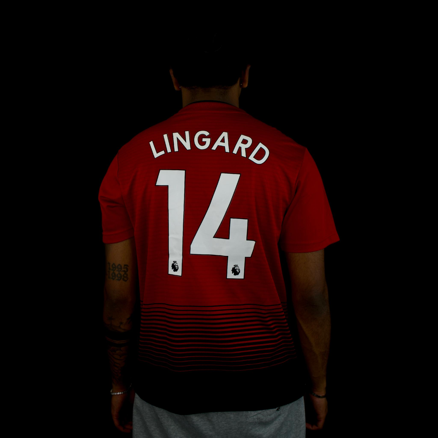 Manchester United - 2018-19 - Home - M - adidas - Lingard #14