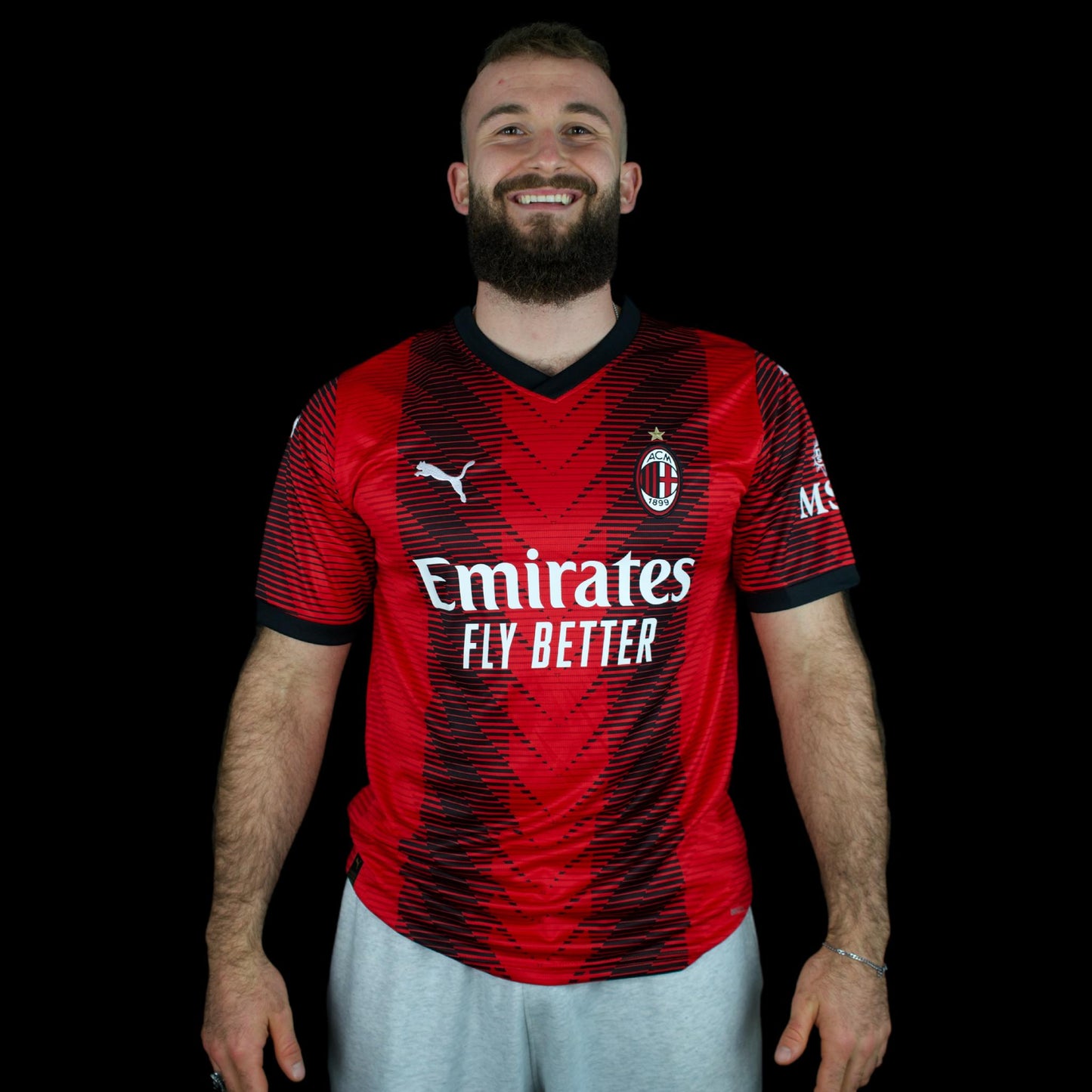 AC Milan - 2023-24 - Home - XL - Puma - Tonali #8