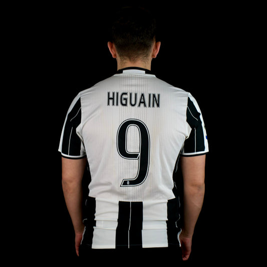 Juventus - 2016-17 - Home - L - adidas - Higuain #9