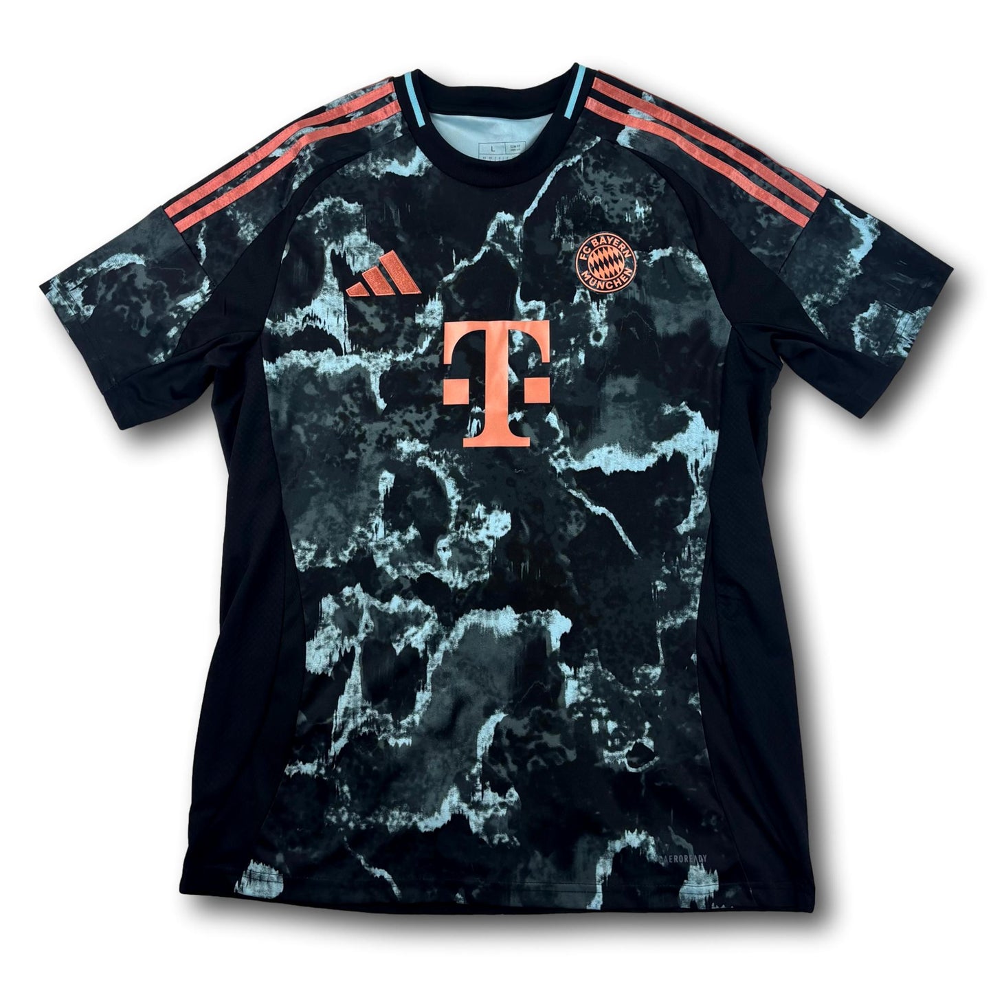 FC Bayern München - 2024-25 - Auswärts - L - adidas - Müller #25