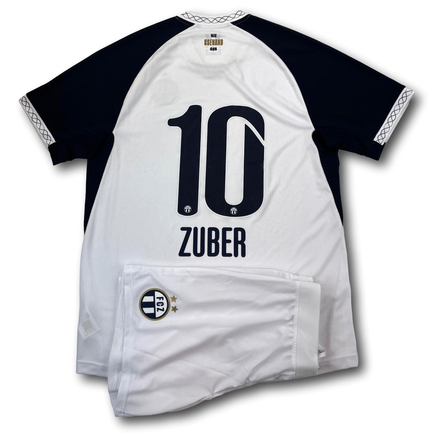 FC Zürich - 2025-26 - Heim - L - Castore - Zuber #10 - inkl. Hose
