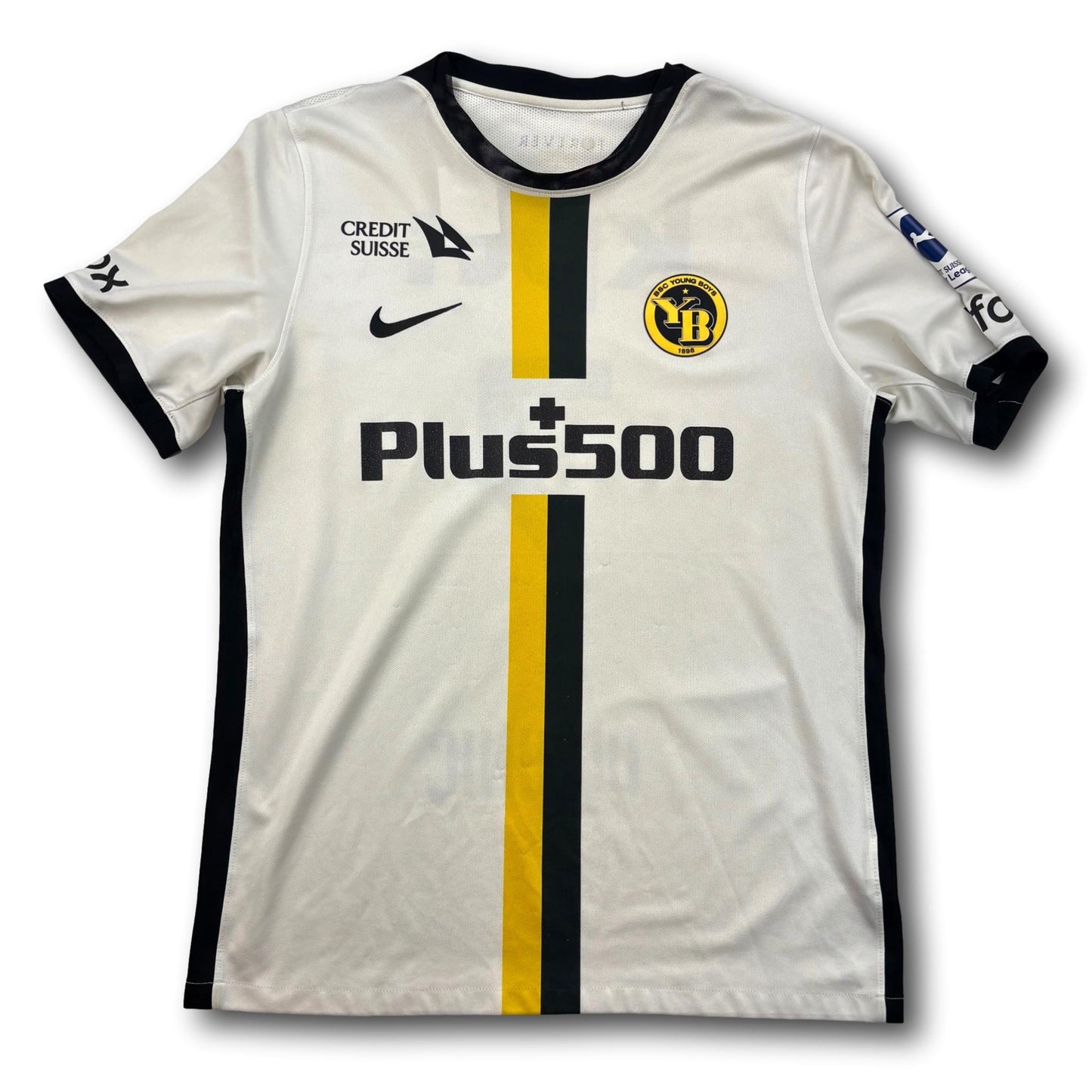 BSC Young Boys - 2022-23 - Extérieur - L - Nike - Ugrinic #7