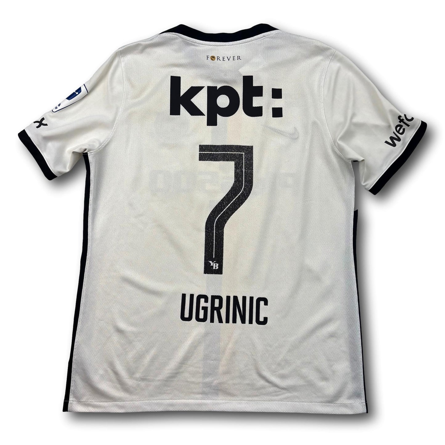 BSC Young Boys - 2022-23 - Extérieur - L - Nike - Ugrinic #7