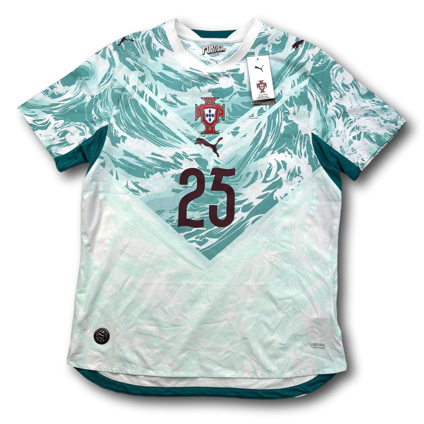 Portugal - 2026 - Authentic - Away - M - Puma - N. Mendes #25