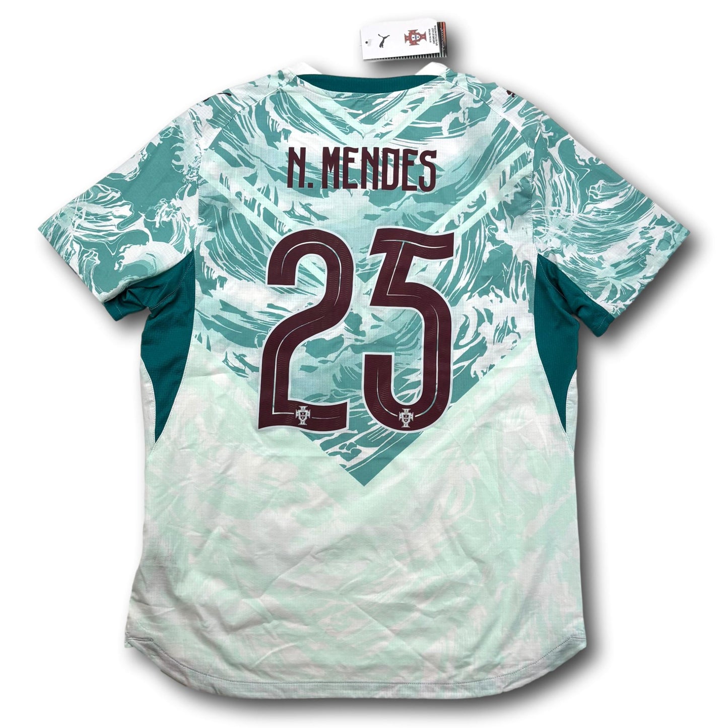 Portugal - 2026 - Authentic - Away - M - Puma - N. Mendes #25