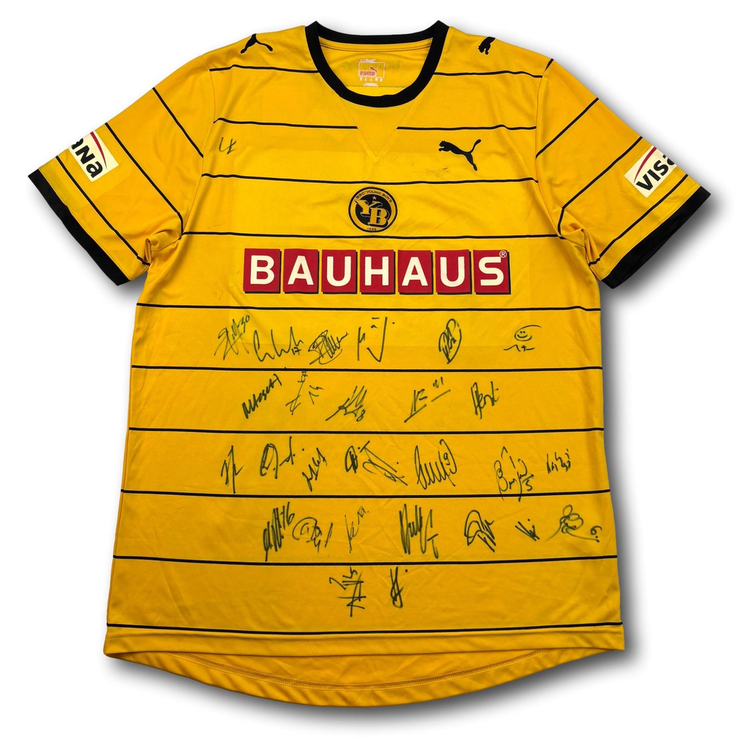 BSC Young Boys - 2011-12 - Home - XL - Puma - Nuzzolo #29 - signed