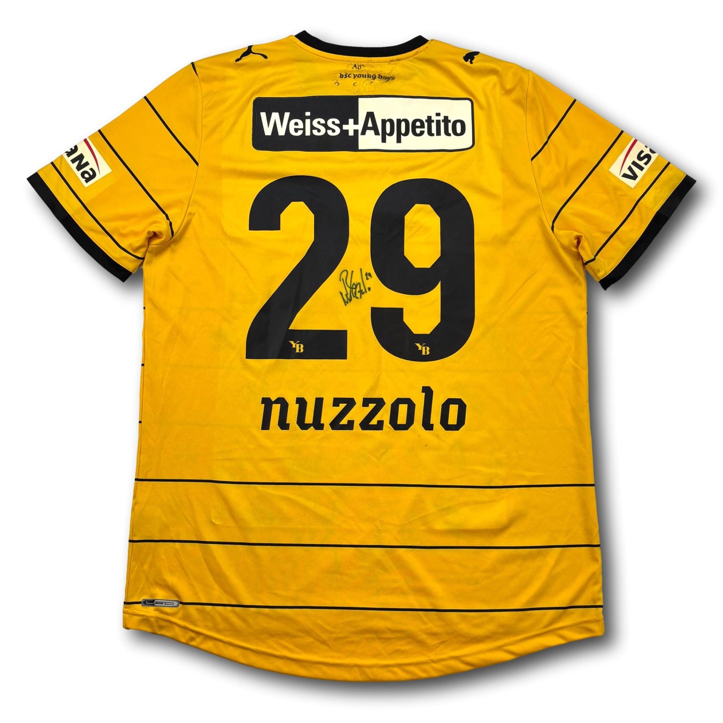 BSC Young Boys - 2011-12 - Home - XL - Puma - Nuzzolo #29 - signed