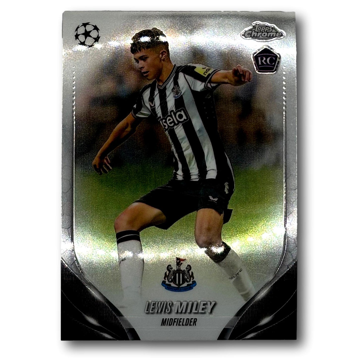 Topps Chrome 2023/24 - Rookie Card / Midfielder - Lewis Miley