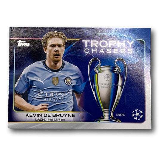 Topps UEFA Flagship 2024/25 - Trophy Chasers - Kevin De Bruyne
