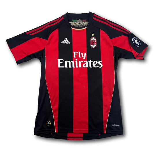 AC Milan - 2010-11 - Domicile - M - adidas - Borriello #22