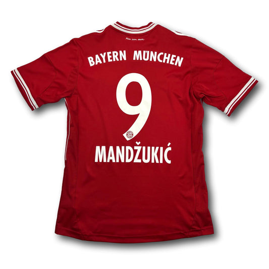 FC Bayern München - 2013-14 - Heim - 176 - adidas - Mandzukic #9
