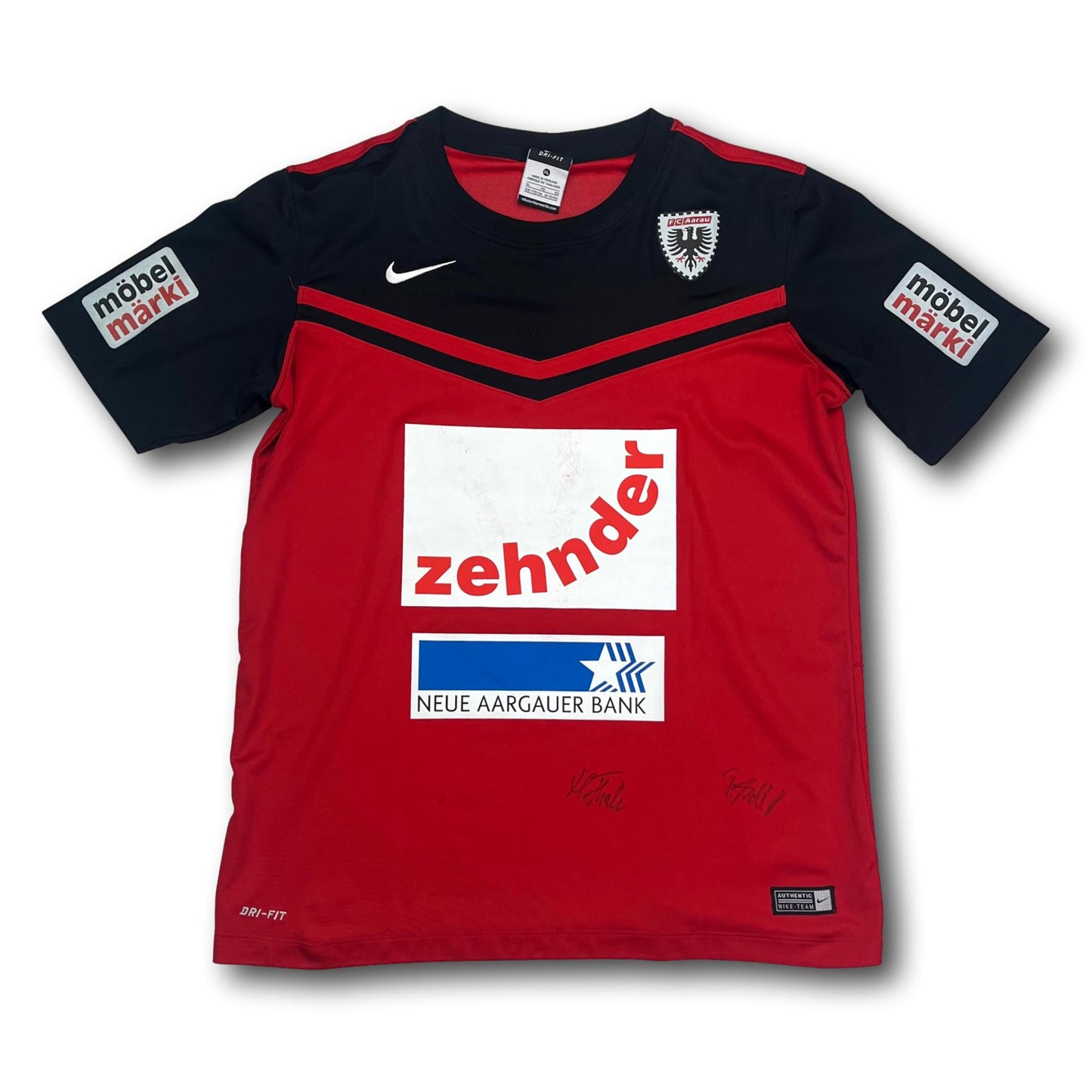 FC Aarau - 2014-15 - Home - 164 - Nike - Gygax #11