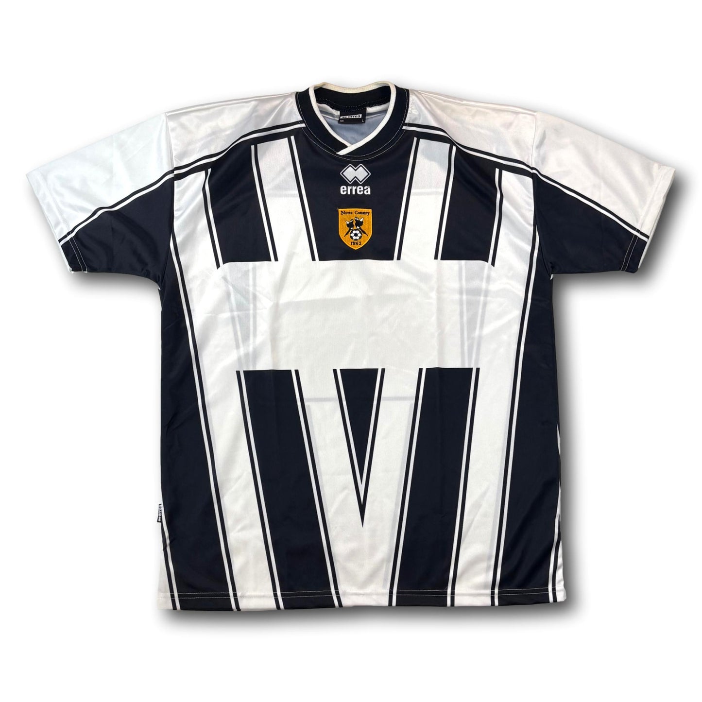 Notts County FC - 2004-05 - Heim - L - Errea